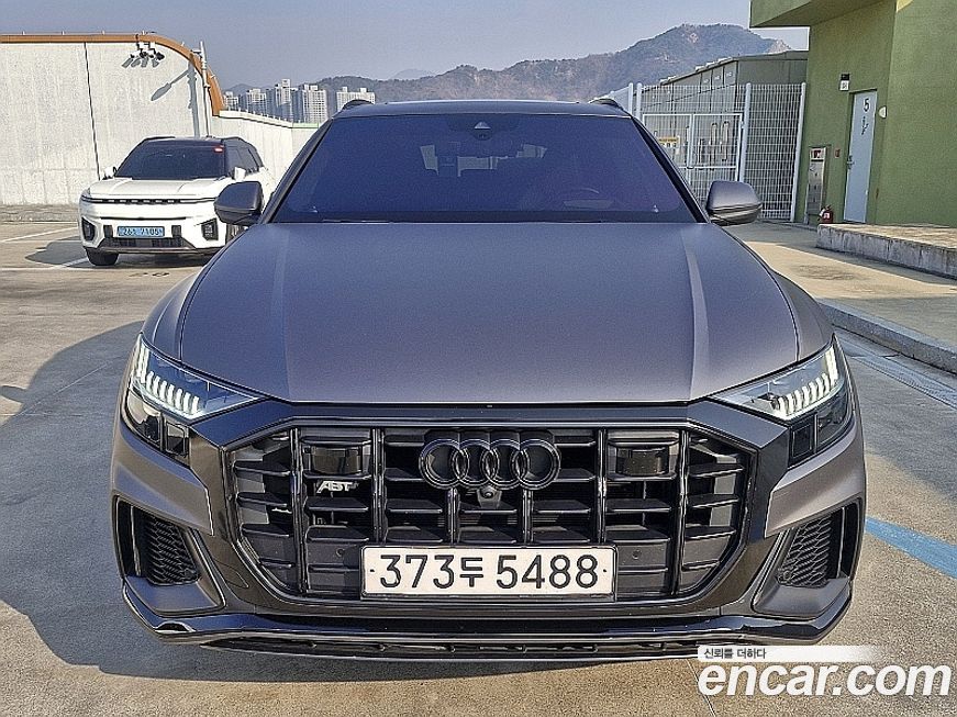 Audi SQ8 2021