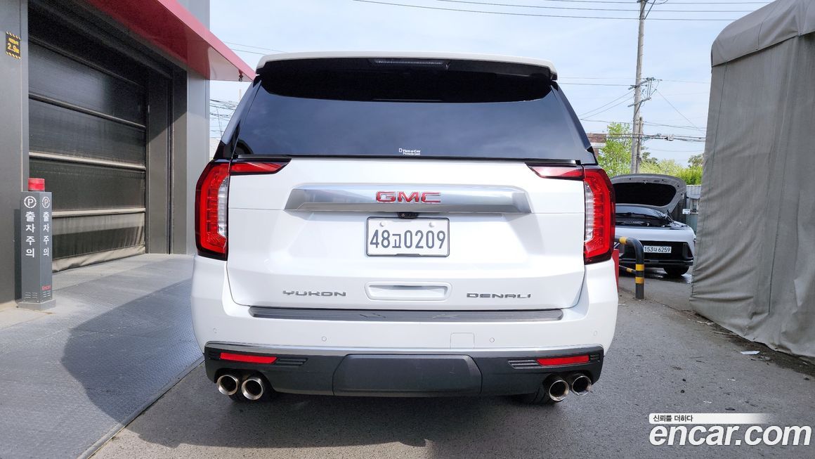 GMC Yukon 2021