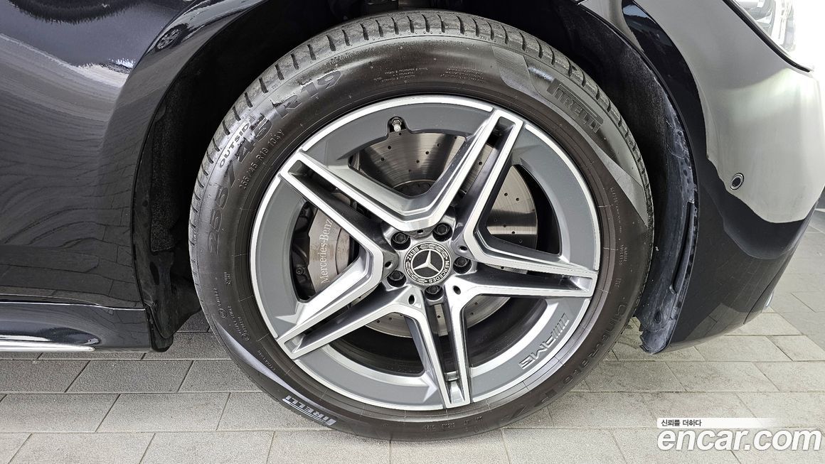 Mercedes-Benz S-Class 2022