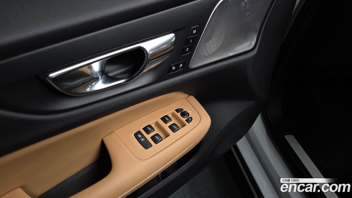 Volvo S60 2021