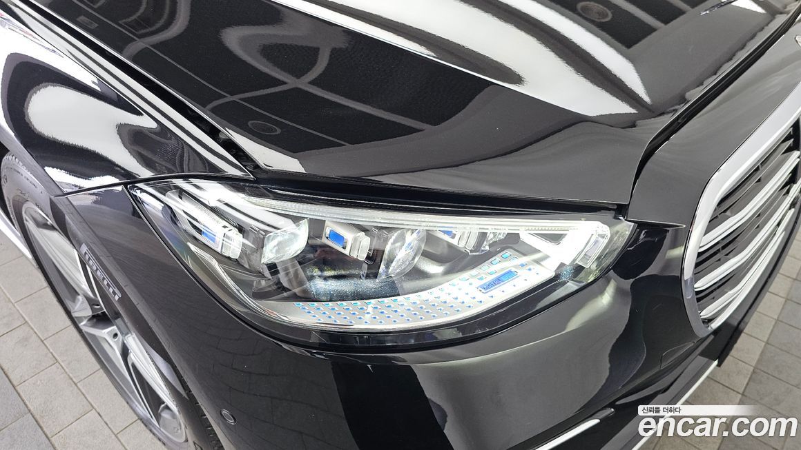 Mercedes-Benz S-Class 2022
