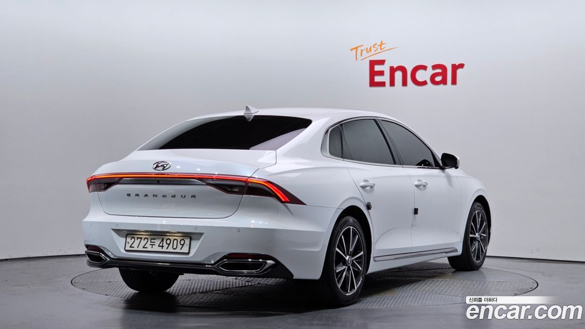 Hyundai Grandeur 2022