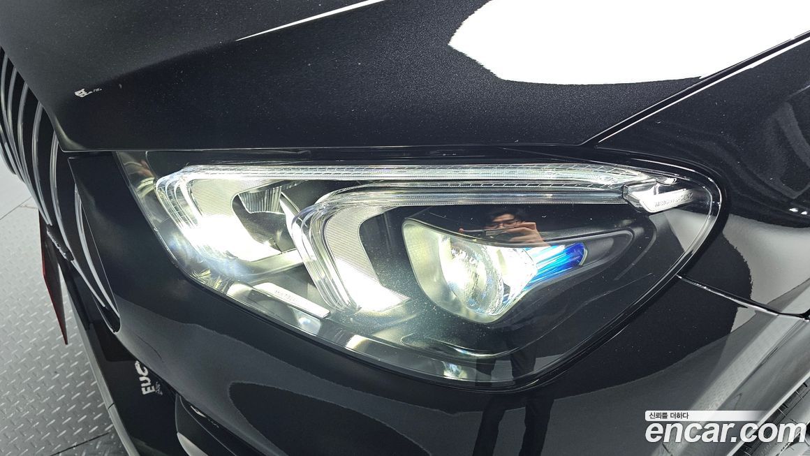 Mercedes-Benz GLE-Class 2023