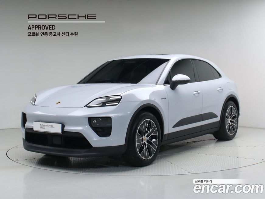 Porsche Macan 2025
