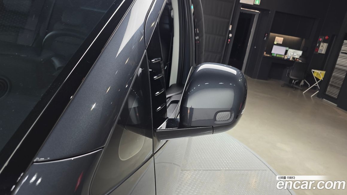 Hyundai Staria 2025