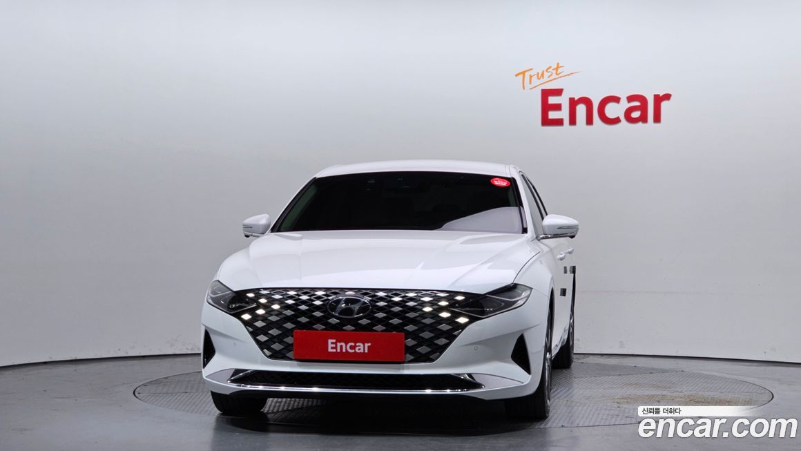 Hyundai Grandeur 2022