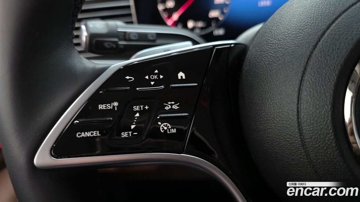 Mercedes-Benz GLE-Class 2025