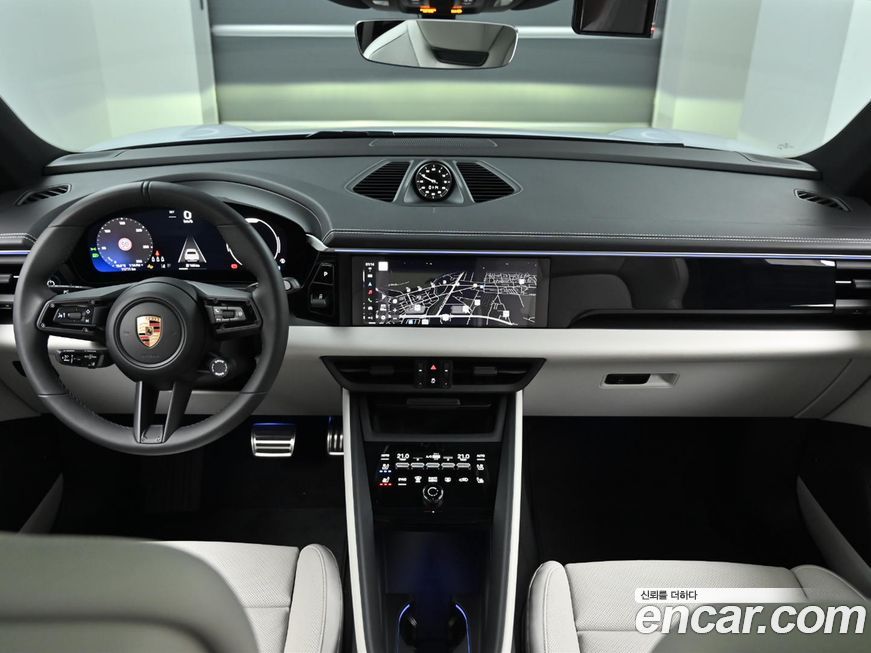 Porsche Macan 2025