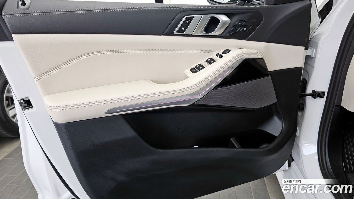 BMW X5 2025