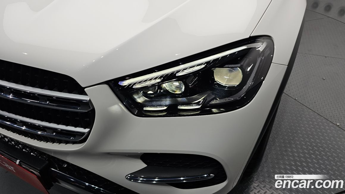 Mercedes-Benz GLE-Class 2025