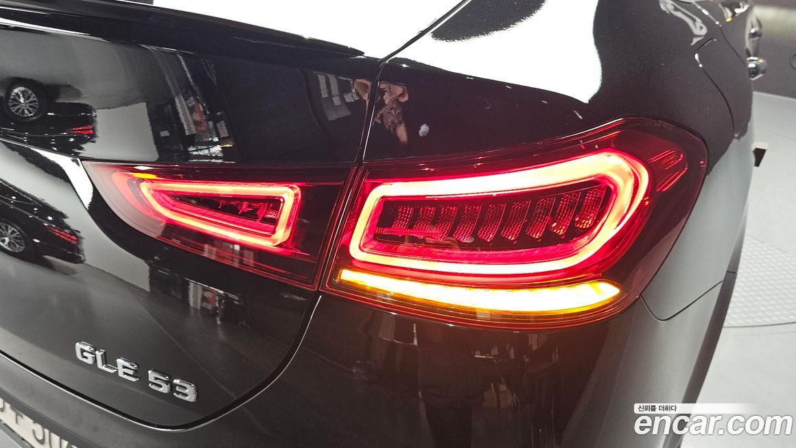 Mercedes-Benz GLE-Class 2023