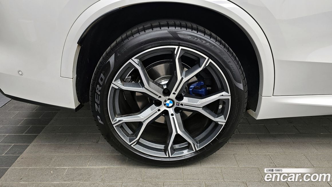 BMW X5 2025