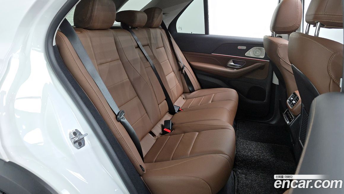 Mercedes-Benz GLE-Class 2025