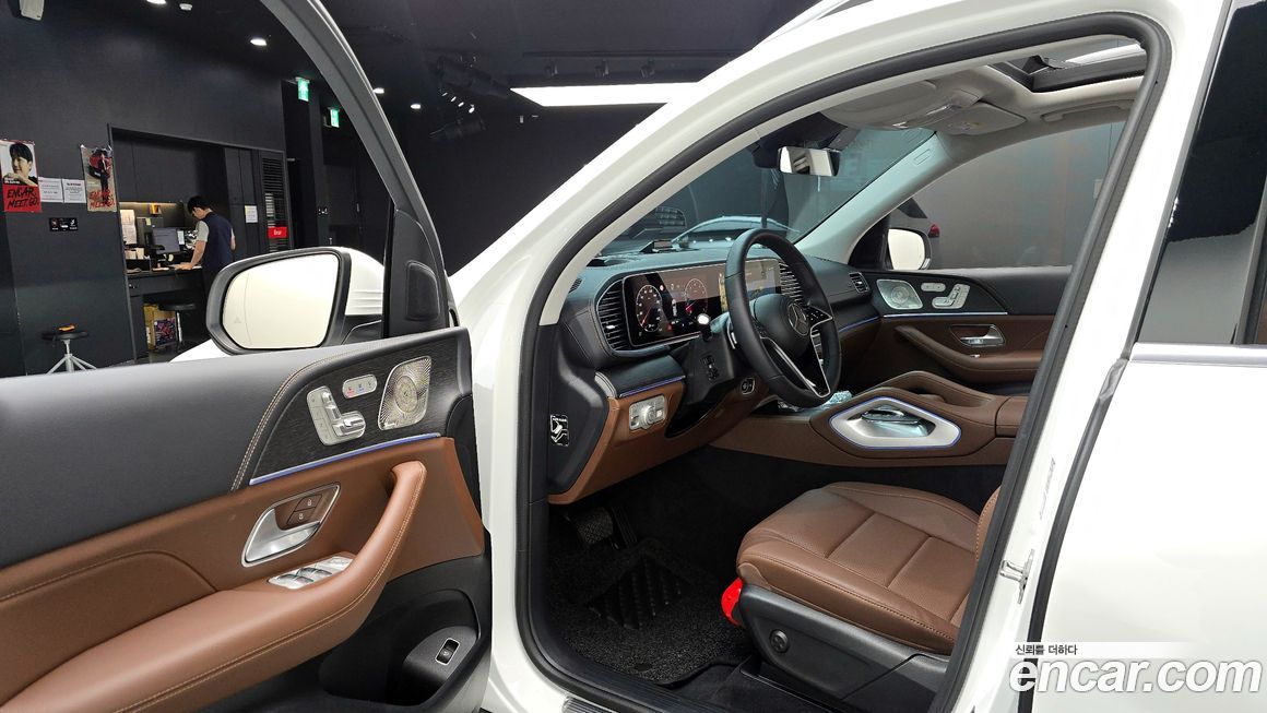 Mercedes-Benz GLE-Class 2025