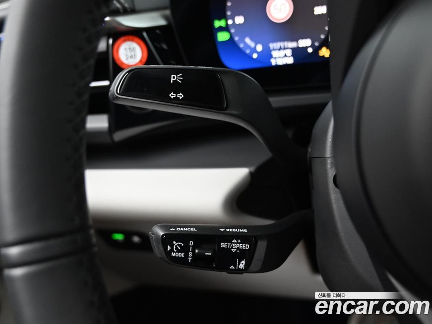 Porsche Macan 2025