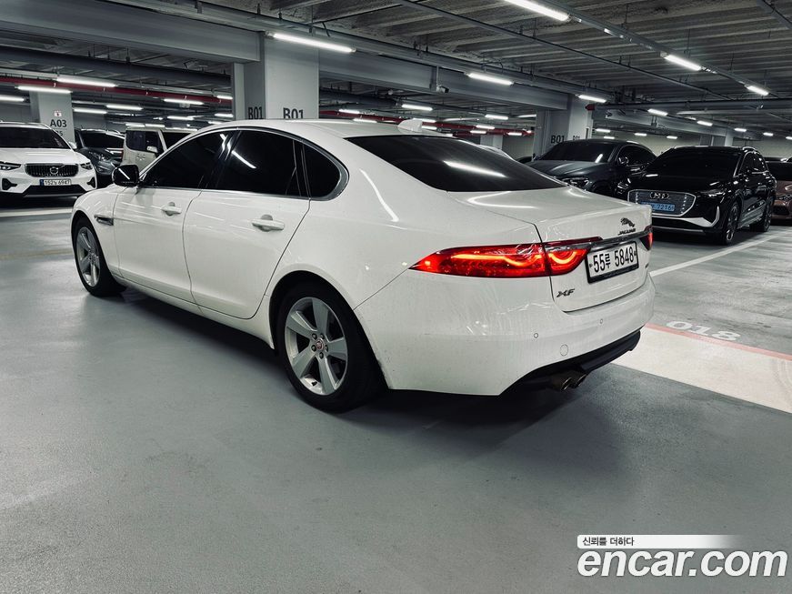 Jaguar XF 2018