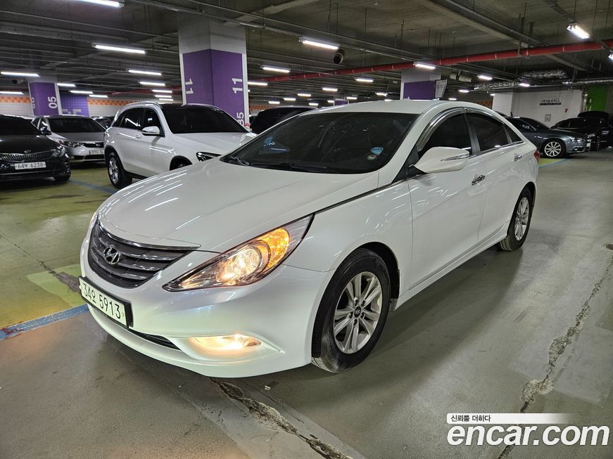 Hyundai Sonata 2012