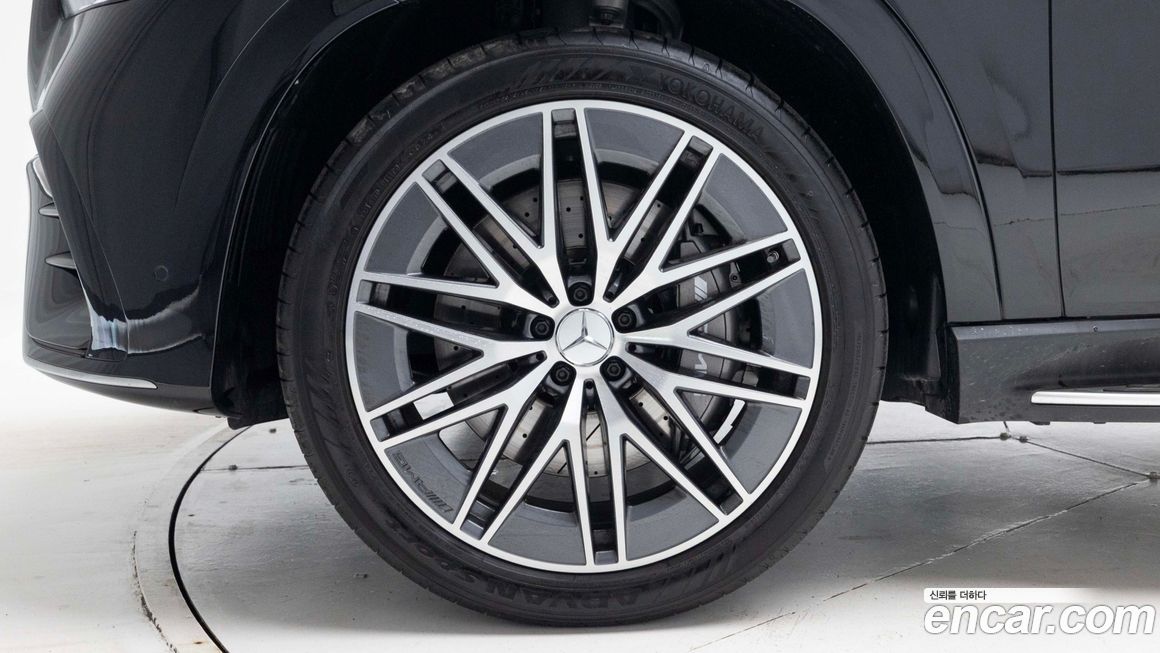 Mercedes-Benz GLE-Class 2025