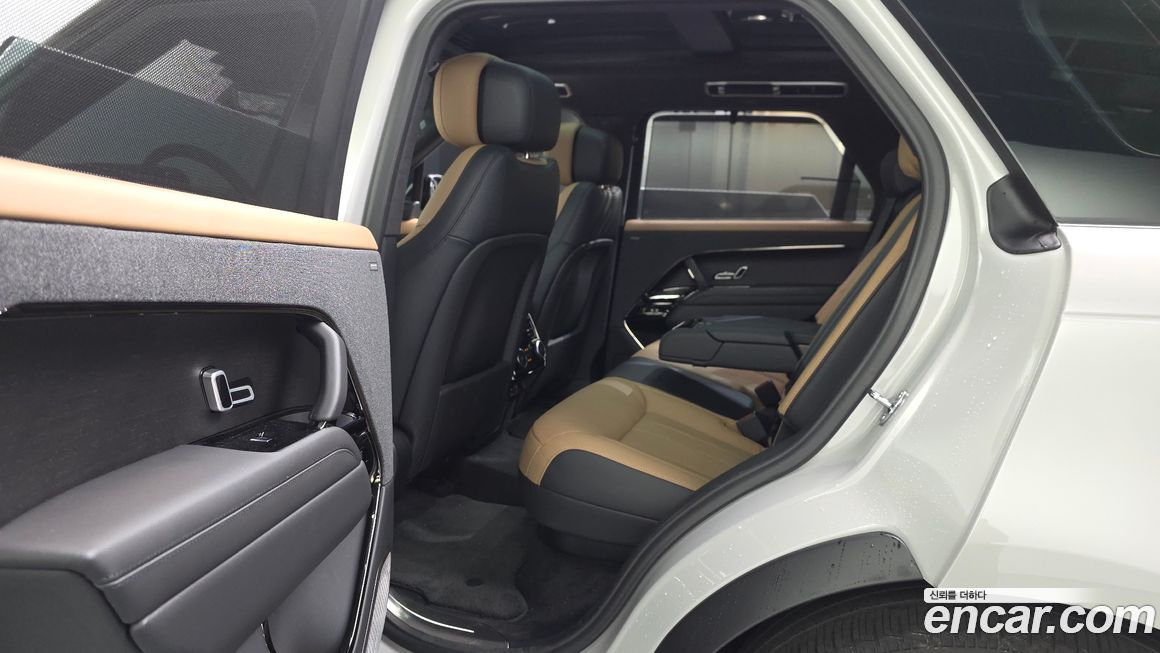 Land Rover Range Rover Sport 2025