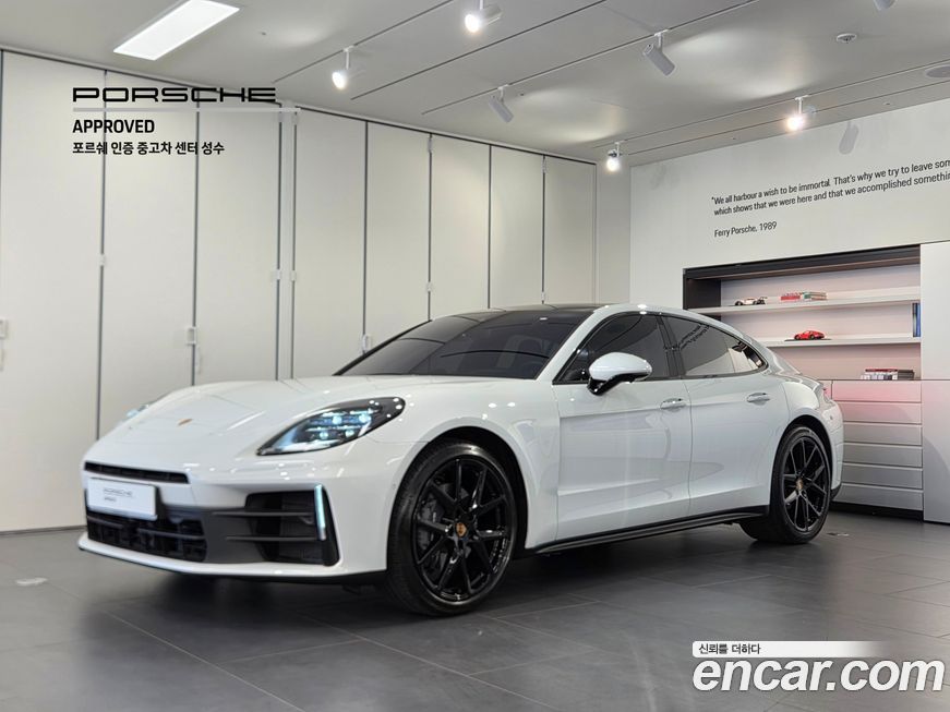 Porsche Panamera 2024