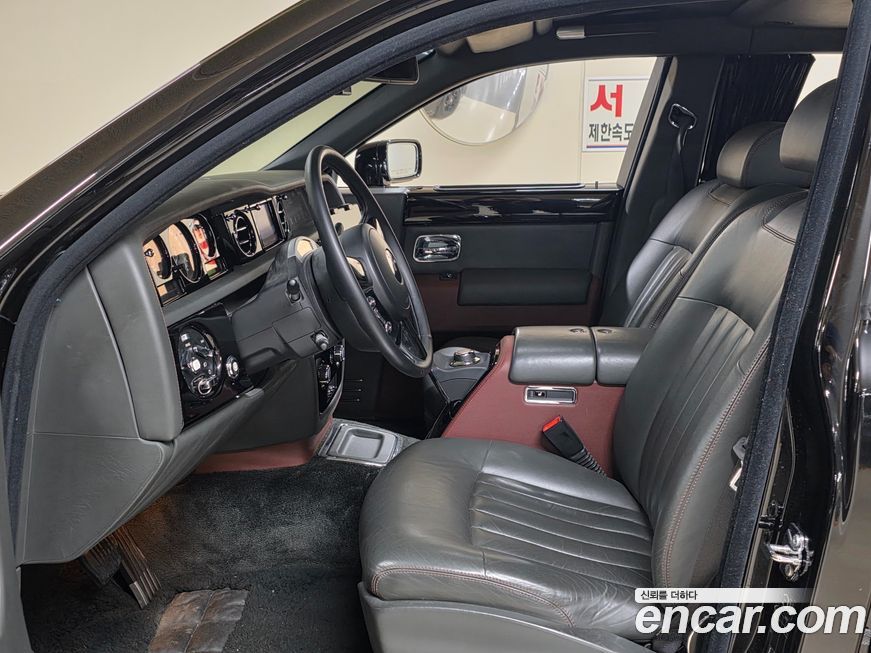 Rolls-Royce Phantom 2008