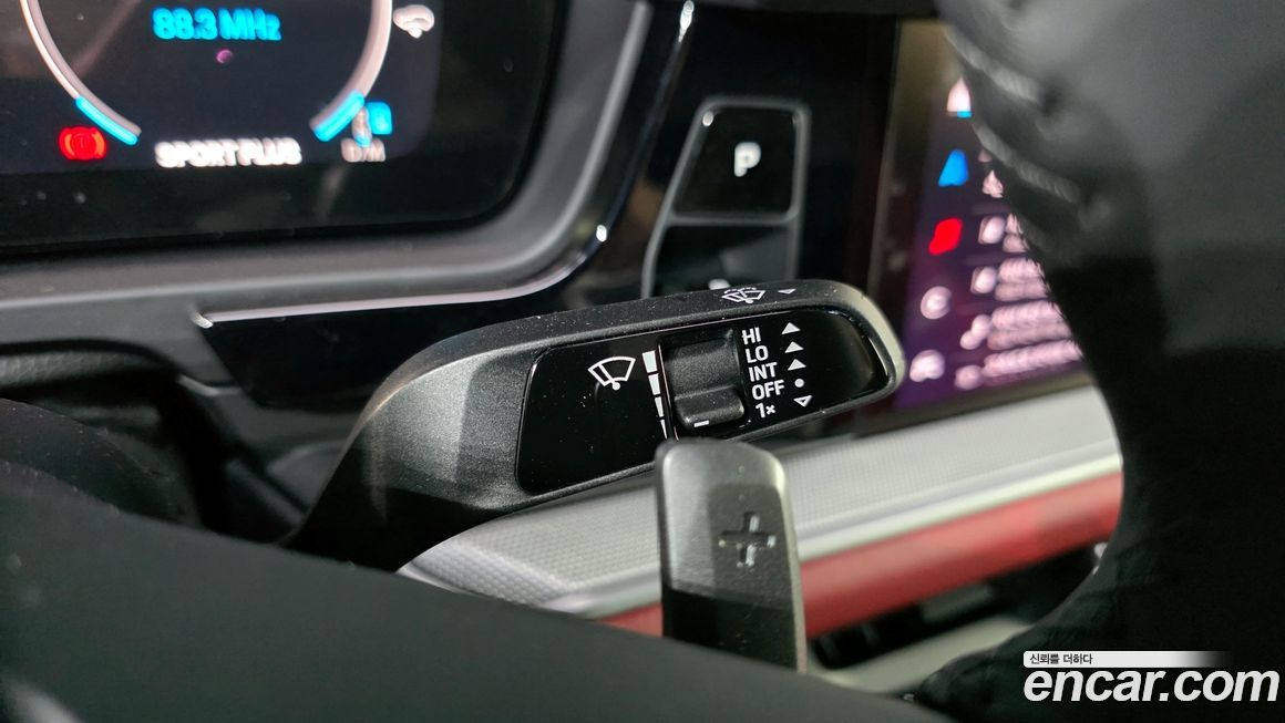 Porsche Cayenne 2025