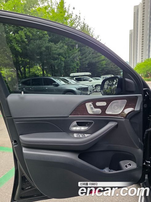 Mercedes-Benz GLE-Class 2026