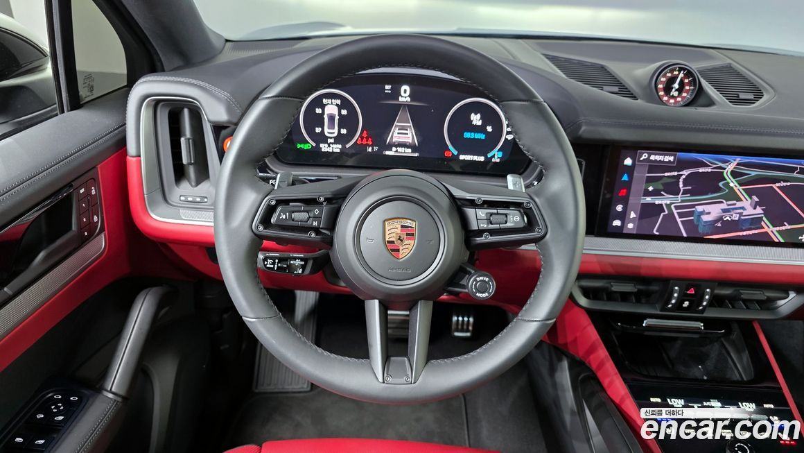 Porsche Cayenne 2025