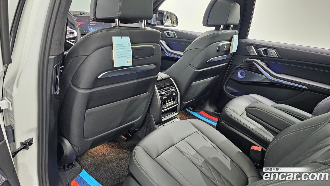 BMW X7 2024
