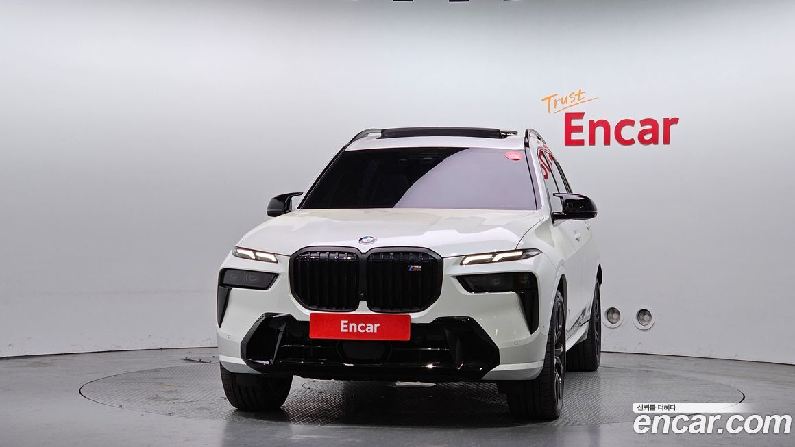 BMW X7 2024