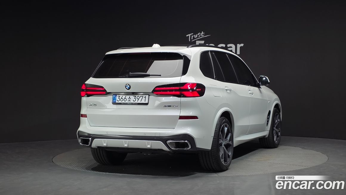 BMW X5 2025
