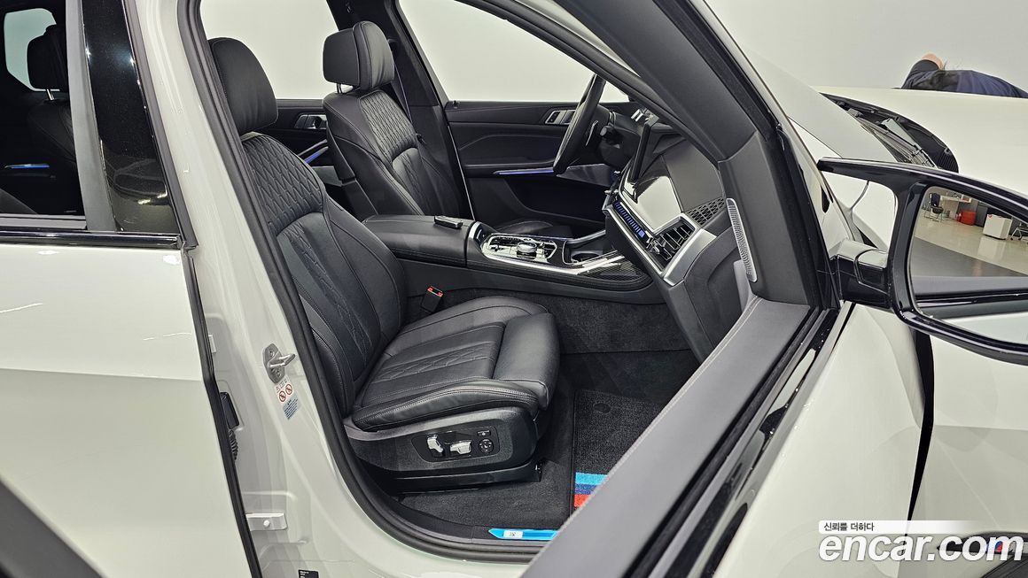 BMW X7 2024