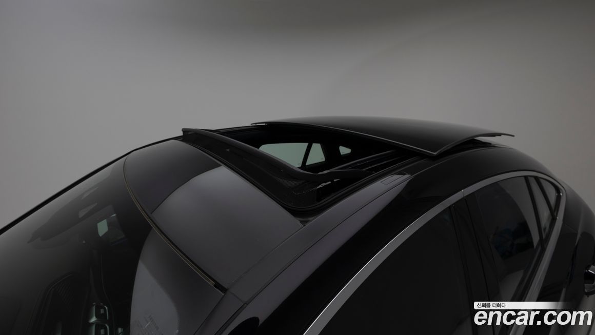Mercedes-Benz GLE-Class 2025