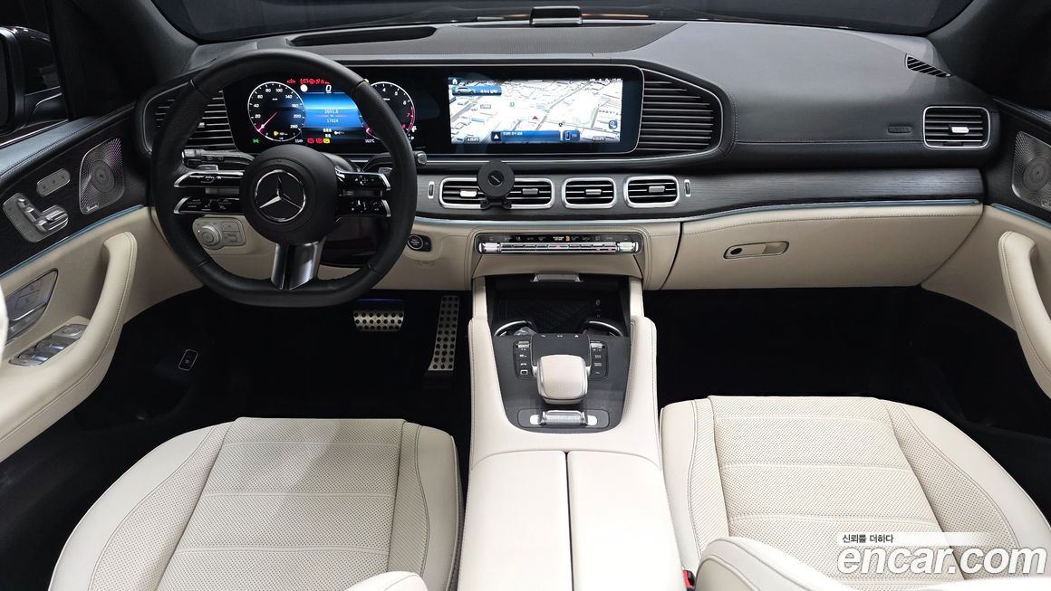 Mercedes-Benz GLS-Class 2025
