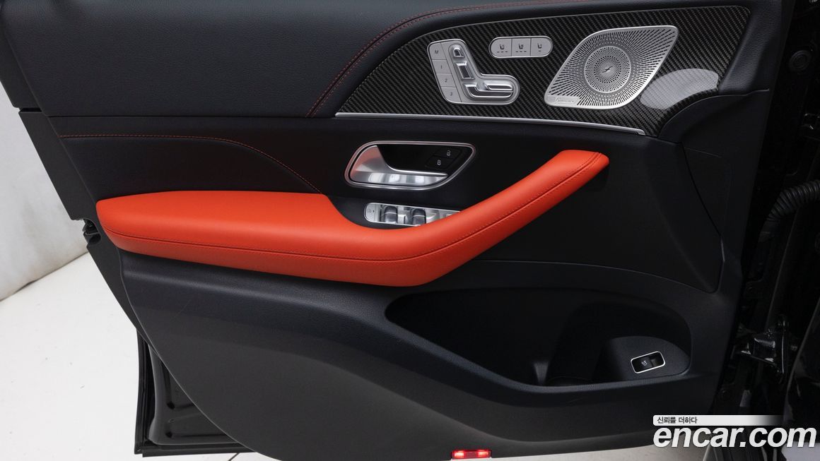 Mercedes-Benz GLE-Class 2025