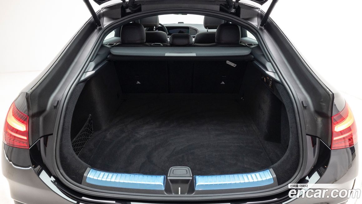 Mercedes-Benz GLE-Class 2025