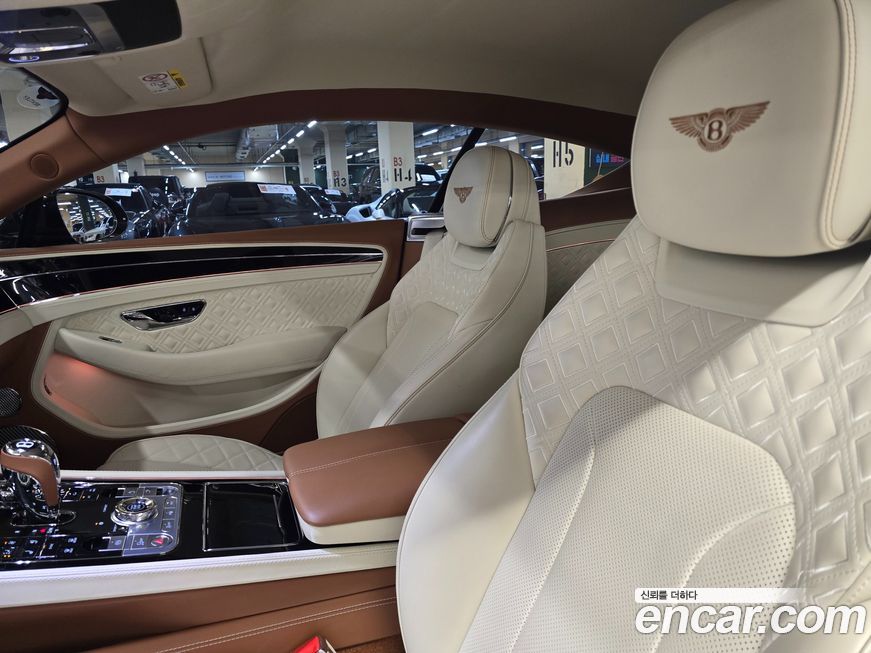 Bentley Continental 2023
