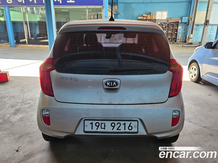 Kia morning 2013