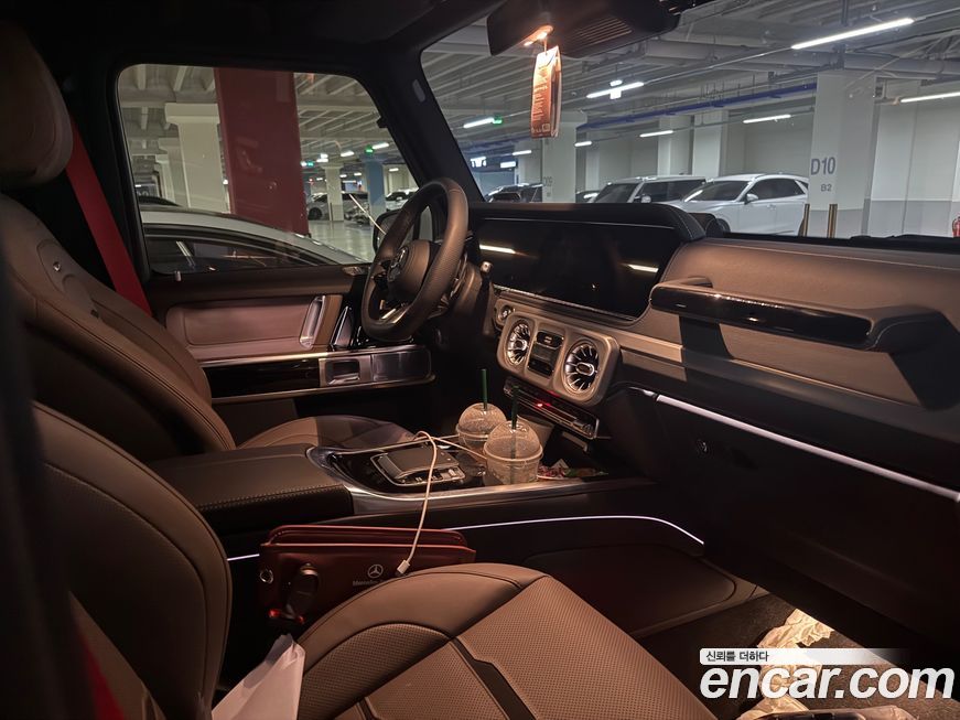 Mercedes-Benz G-Class 2025