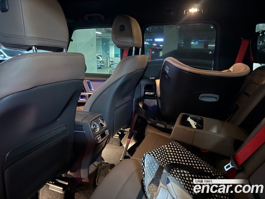 Mercedes-Benz G-Class 2025