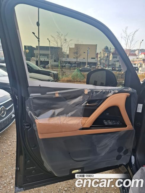 Lexus LX 2026