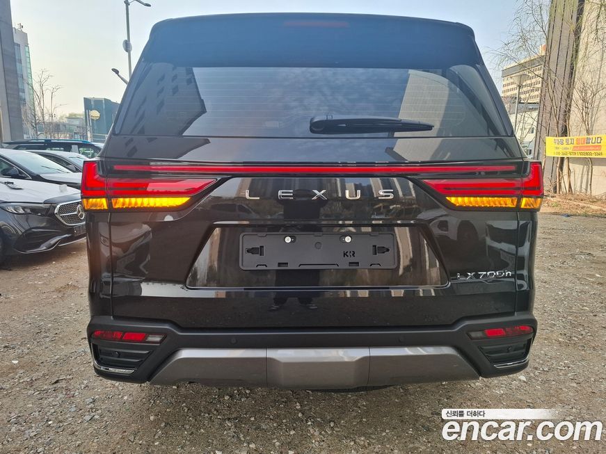 Lexus LX 2026