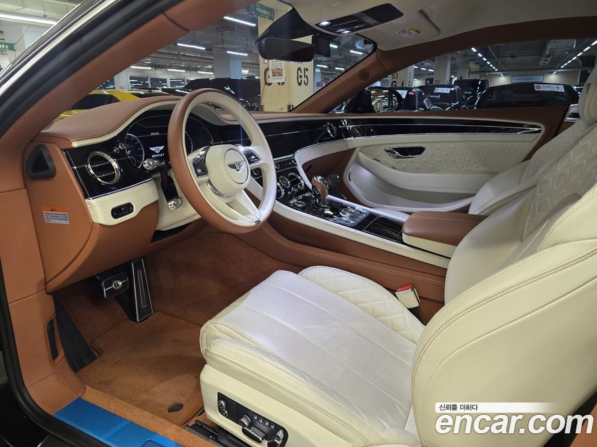 Bentley Continental 2023