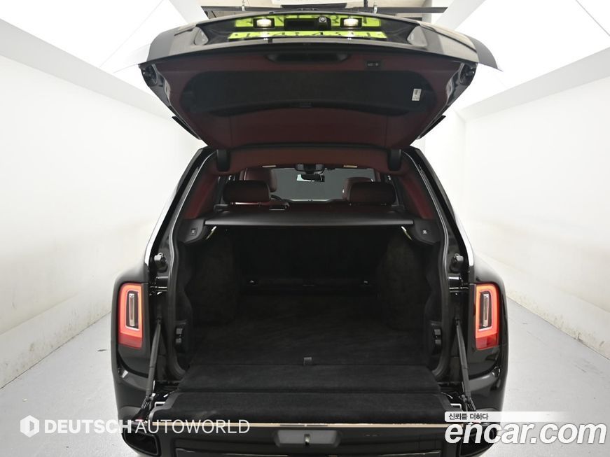 Rolls-Royce Cullinan 2019