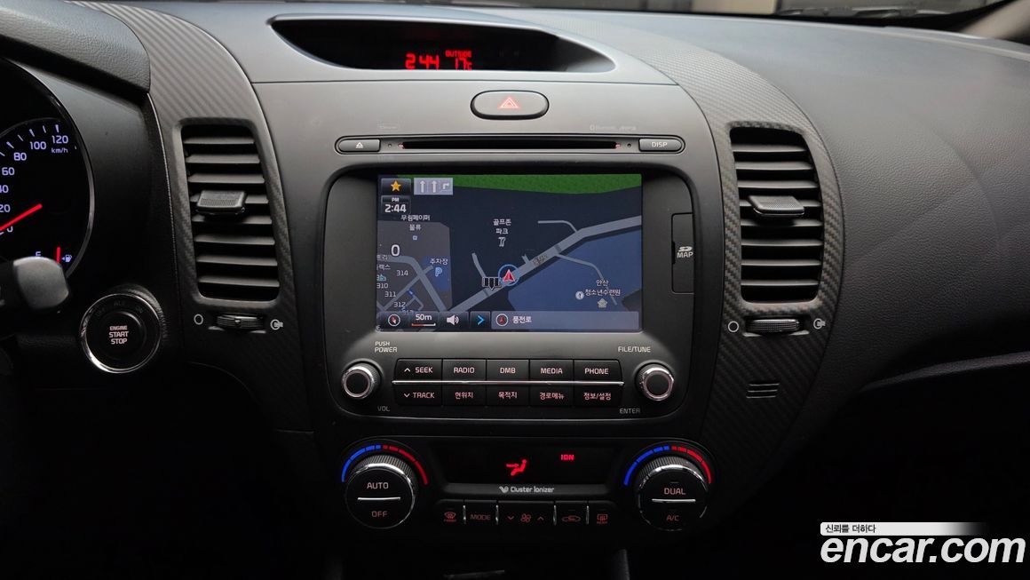 Kia K3 2013
