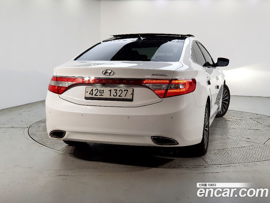 Hyundai Grandeur 2014