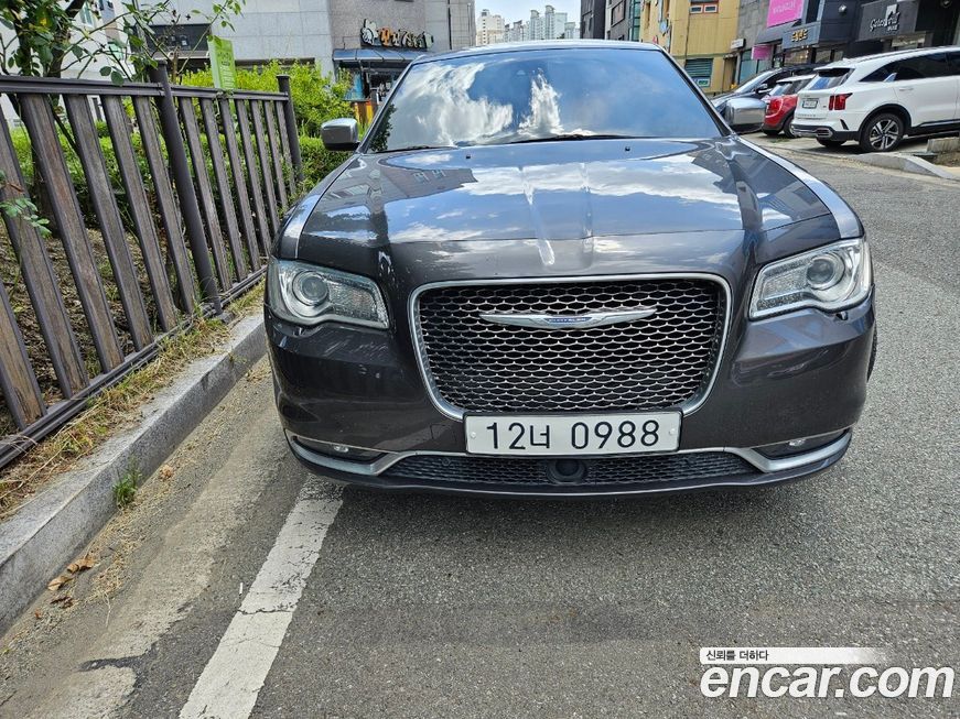 Chrysler 300C 2016