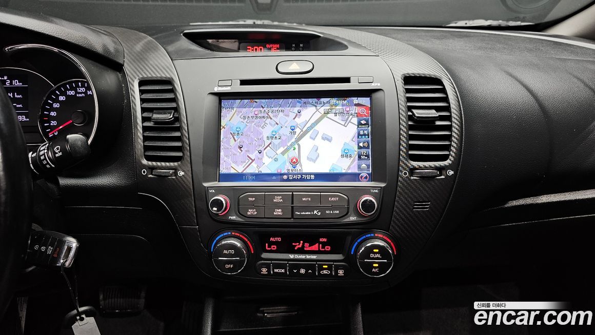 Kia K3 2015