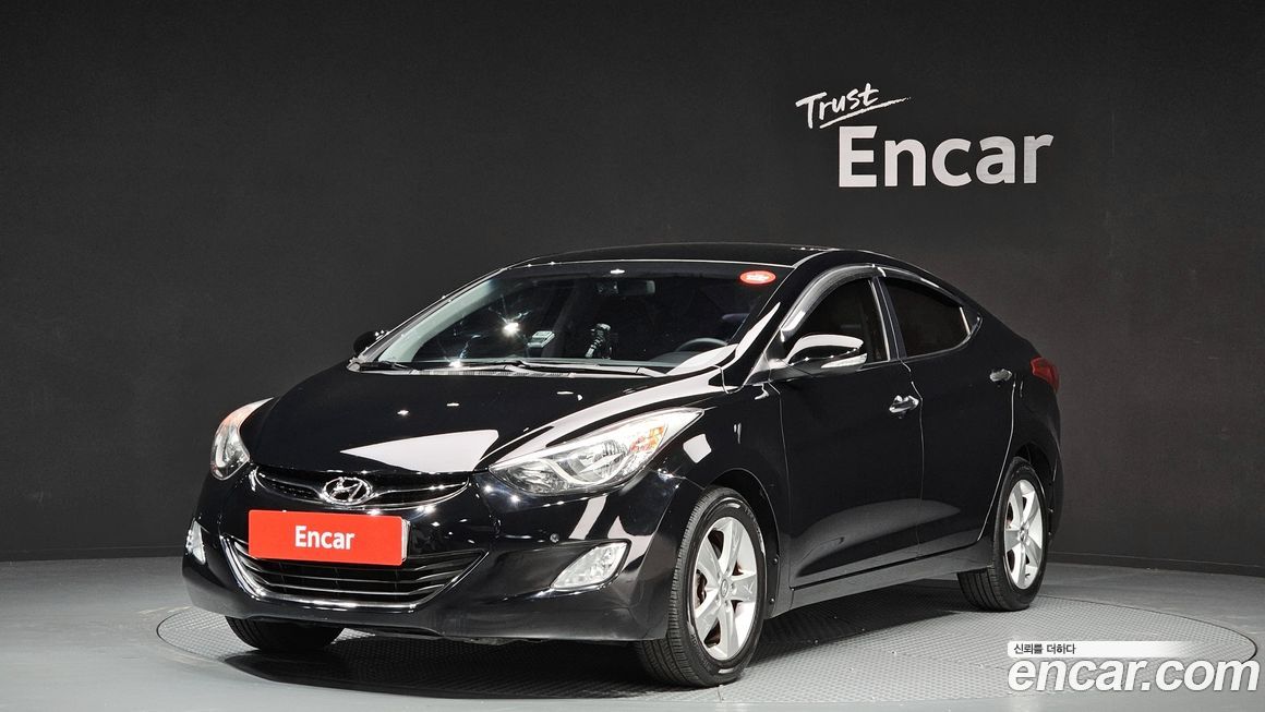 Hyundai AVANTE 2013