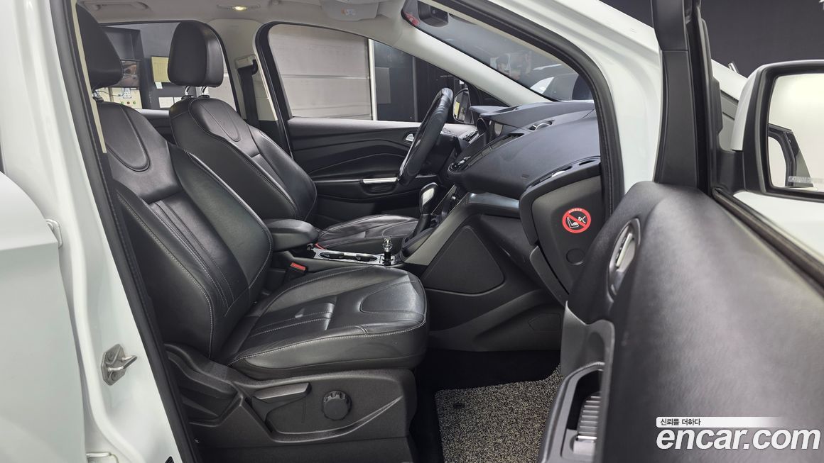 Ford Kuga 2016